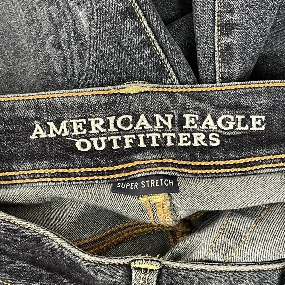 American Eagle Outfitters Jeans Women's SZ 12 Blue Denim Kick Boot SUPER STRETCH - Picture 9 of 13